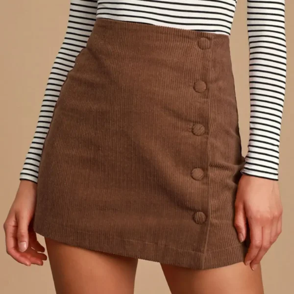 mini jupe en velours marron