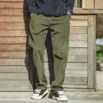 pantalon confortable pour homme en velours côtelé vert