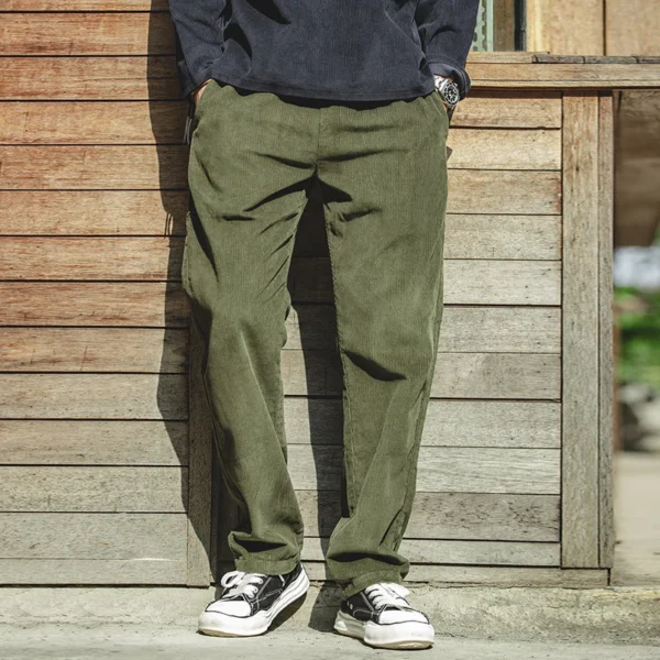 pantalon confortable pour homme en velours côtelé vert