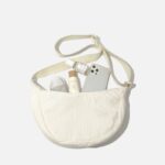 sac hobo beige moderne